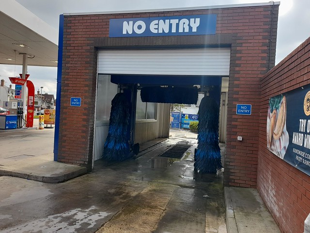 Esso car wash, Stansted