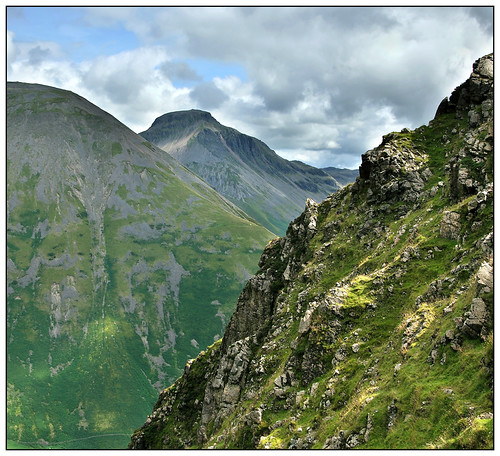 2009-0959 - Kirk Fell & Great Gable from Dore Head, English Lake District. | by johncheckley