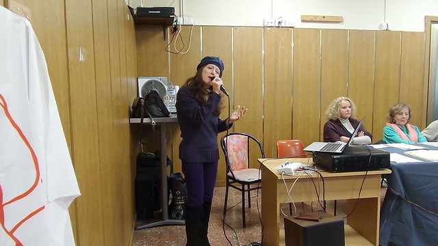 Cecilia Ciaschi canta per Carmela Peschiera