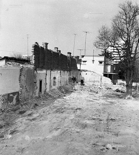 Imagine din oraşul Buzău, după cutremurul din 4 martie 1977 (7 mart. 1977)