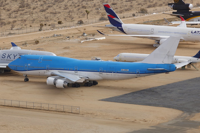 VQ-BWL, Boeing 747-400, Longtail Aviation, Victorville - California