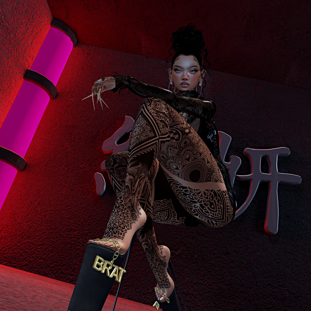 She slays | ::CULT:: Kinky Heels at the Kinky event! Each pa… | Flickr