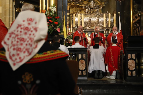 3. dzień nowenny ku czci św. Stanisława BM w Katedrze na Wawelu 01.05.2023 r.