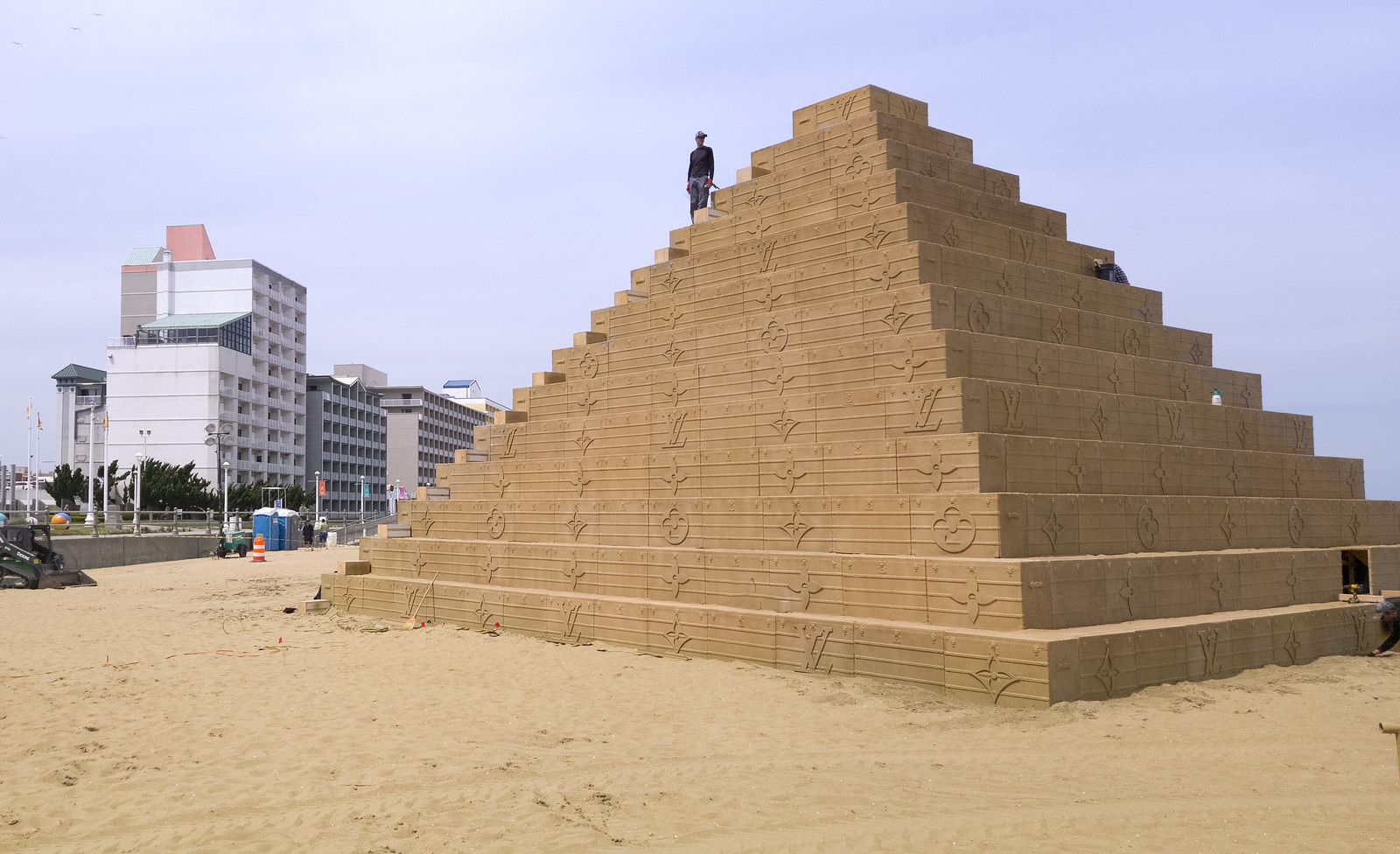 Complex Style on X: There's a Louis Vuitton sand pyramid on the beach at Something  in the Water.  / X