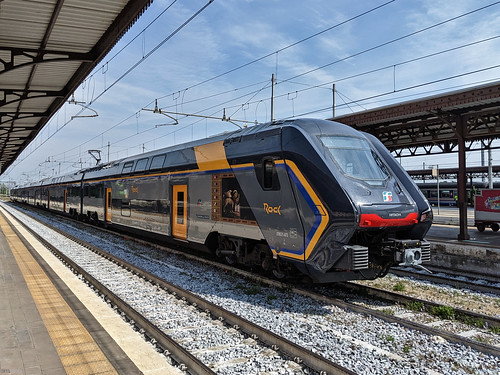 ETR 521.073 - Trenitalia | Electric multiple unit ETR 521-07… | Flickr