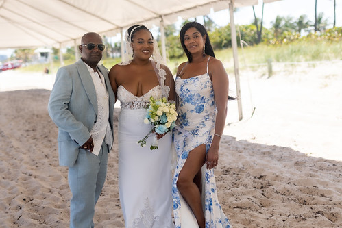 Ahlia Donovan Ideal I Do's Florida Beach Weddings_23