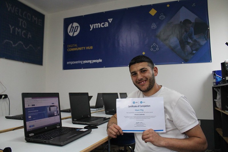 Hisen Fifaj (18 years) – Digital Community Hub in YMCA in Gjakova (Large)