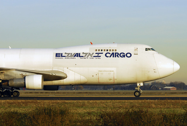 4X-AXK B747-245F cn 22151 El Al Cargo nose 080209 Schiphol 1002