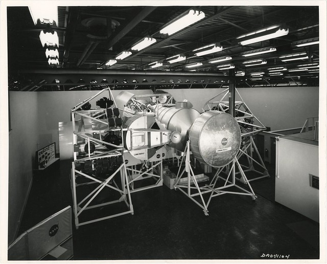 aap-sl_v_bw_o_n (ca. 1967/68, poss. NASA/MSFC and/or Douglas Aircraft Co. photo no. DA041104)