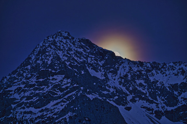 Karwendel Moonrise (Tiefkarspitze)
