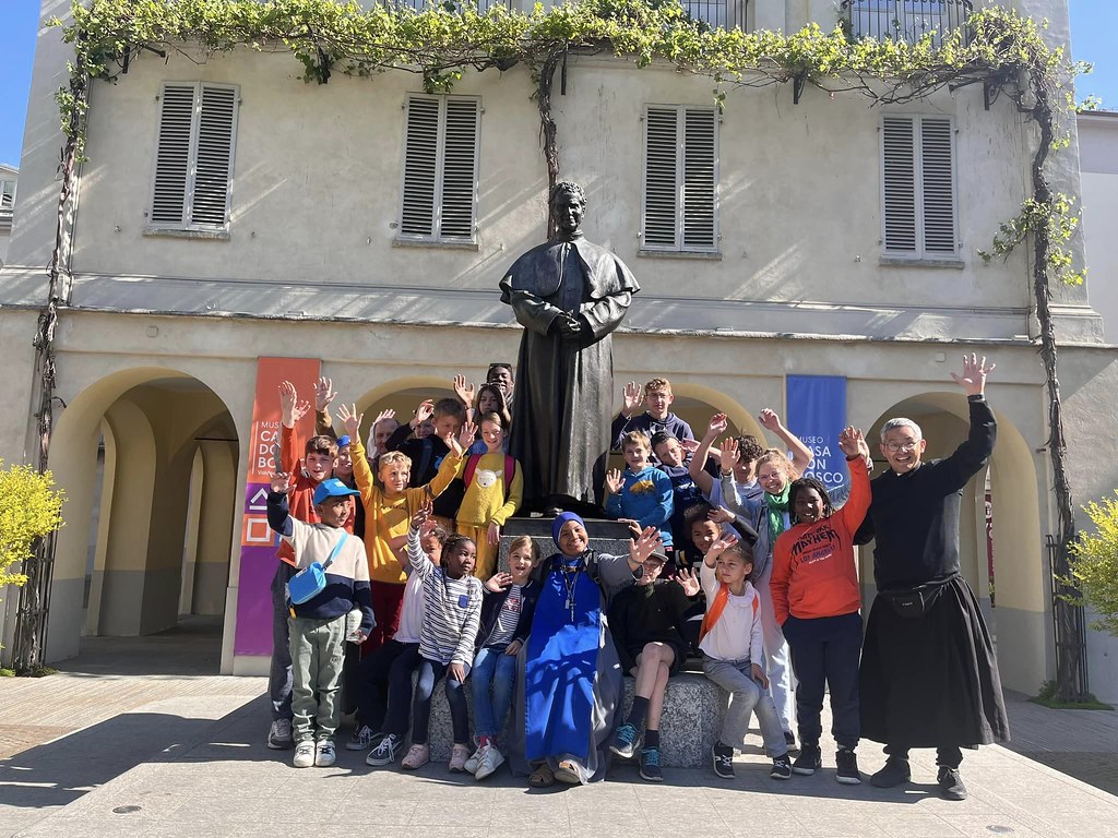 Francia - Peregrinación a Turín con los niños del Oratorio
