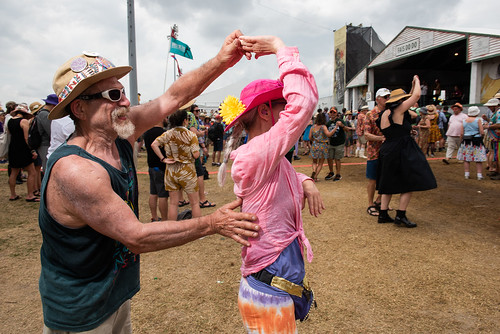 David and Lisa dance during Jazz Fest 2023 day 5 on May 5, 2023. photo by Ryan Hodgson-Rigsbee