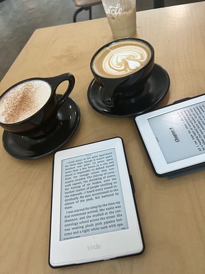 Coffee, Breakfast, and Reading at Circle Coffee
