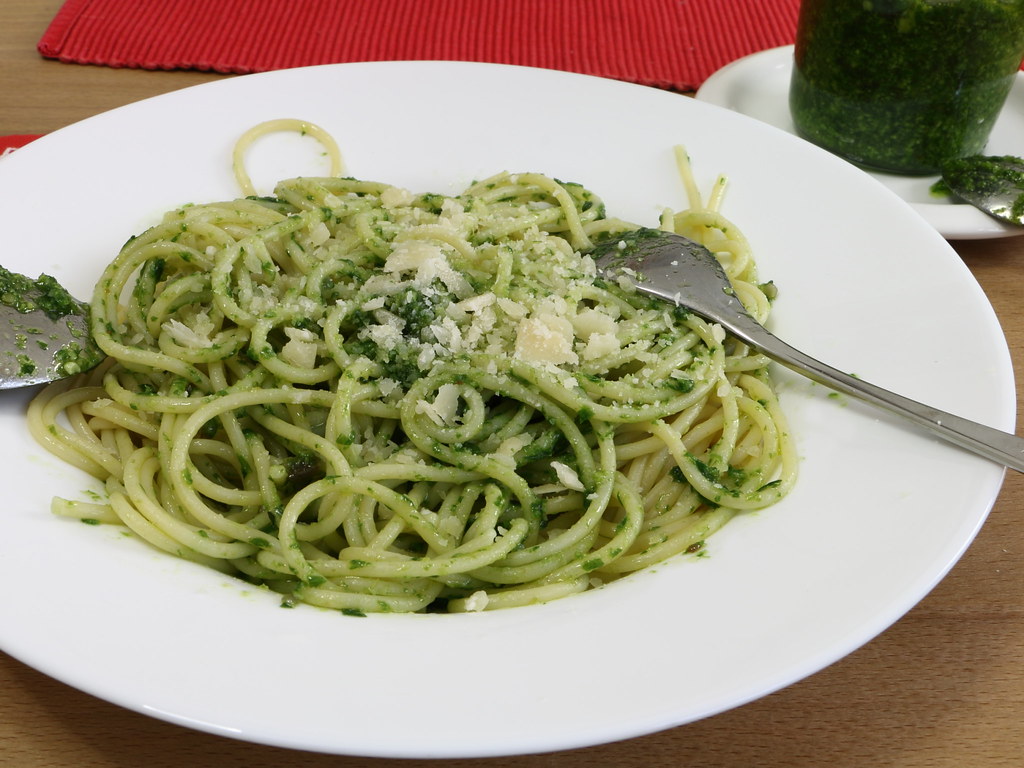 Spaghetti mit Bärlauchpesto | IMG_2461 | julia_HalleFotoFan | Flickr