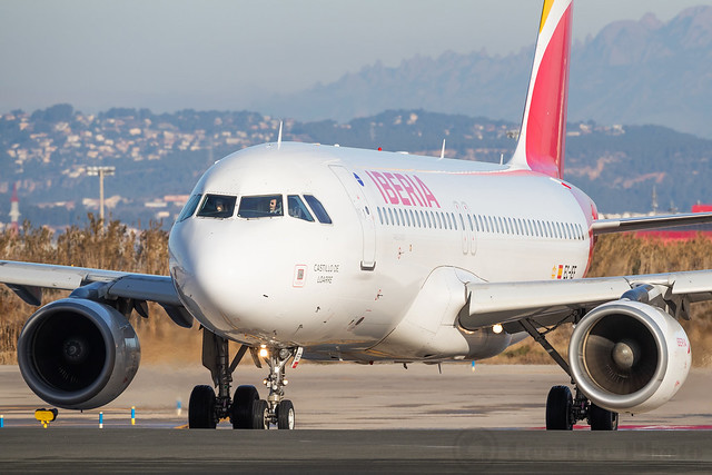 Airbus A320 Iberia EC-IEF MSN 1655