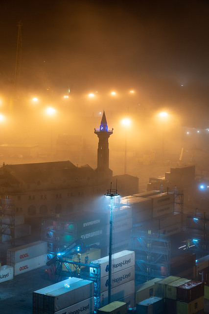port-of-montevideo-uruguay-covered-in-fog-at-night