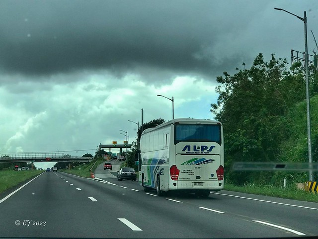 Alps The Bus Inc. #I7007 | Premium Point to Point Bus | P2P
