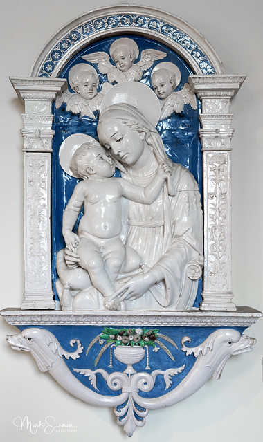 Andrea della Robia : The Virgin and Child