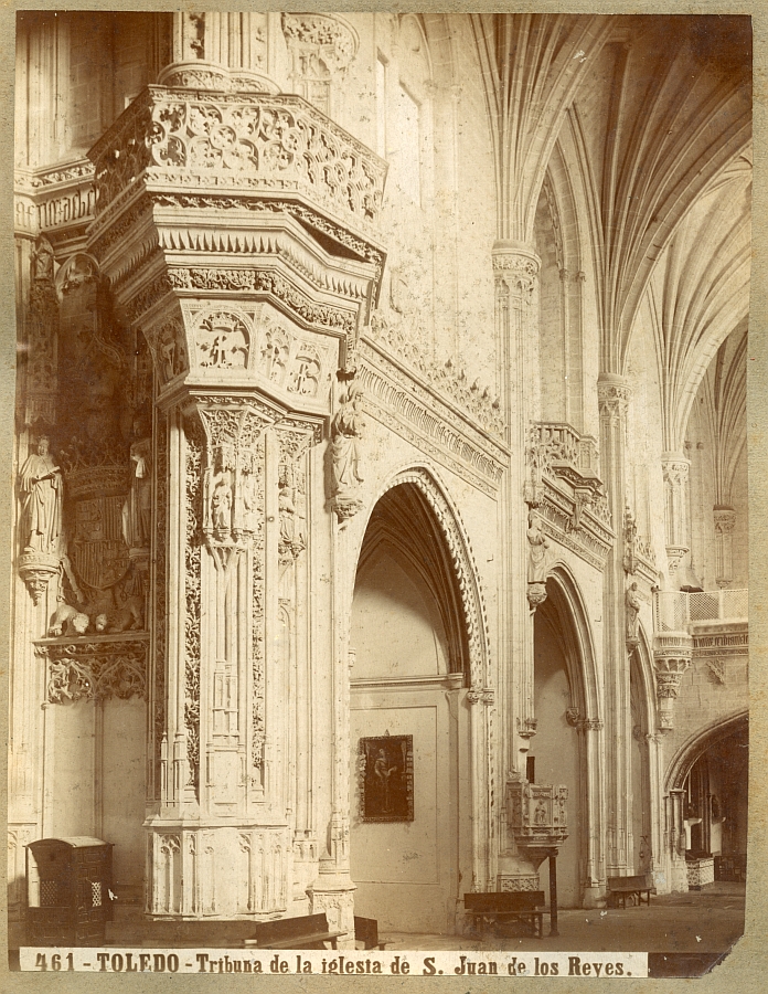 Interior de San Juan de los Reyes en Toledo en 1884. Fotografía de Miquel Matorrodona Maza. Archivo Municipal de Toledo.