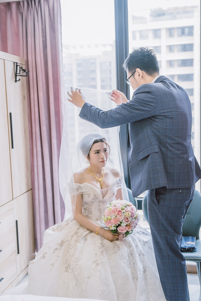 [婚禮攝影]俊亨文瑄 迎娶午宴@香格里拉遠東國際大飯店-最專業的團隊完成每場完美婚禮紀錄，拍的不只好更要快! #婚攝推薦