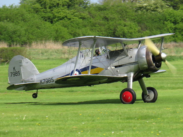 Gloster Gladiator I - L8032 (1)
