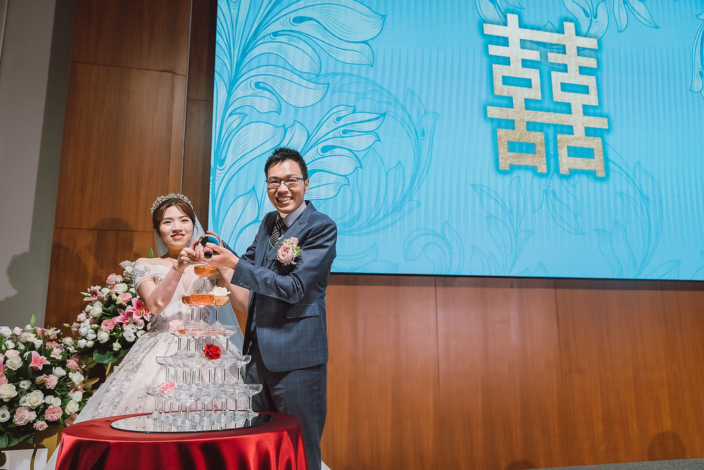 [婚禮攝影]俊亨文瑄 迎娶午宴@香格里拉遠東國際大飯店-最專業的團隊完成每場完美婚禮紀錄，拍的不只好更要快! #台北婚攝