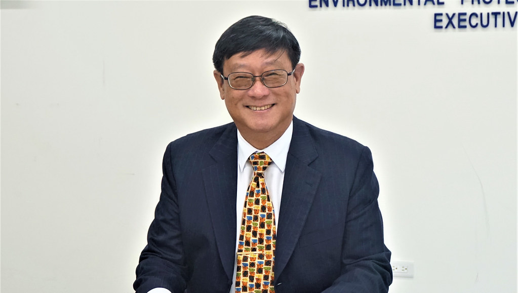 環境部組改三讀通過，環保署長張子敬表示「有點激動」。攝影：陳昭宏