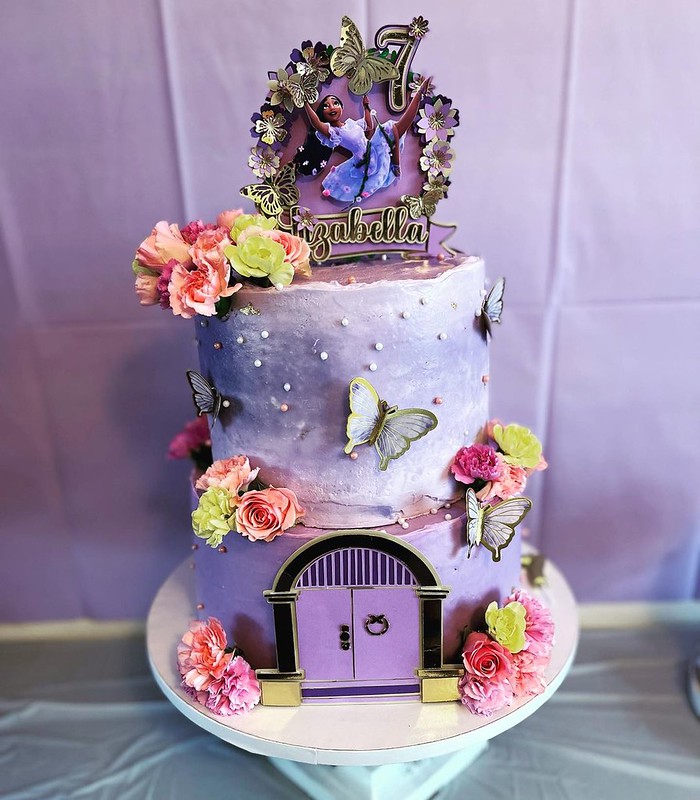 Cake by Bella’s Sweet Creations