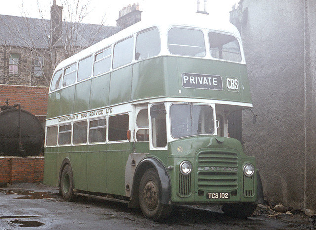 Cunningham's Bus Service Ltd . Paisley , Scotland. 87 TCS102 . Paisley garage yard , Scotland . Wednesday morning 22nd-March-1978 .