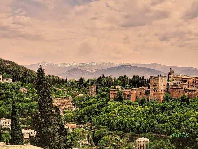 La Alhambra con Sierra Nevada al fondo.Spain.--