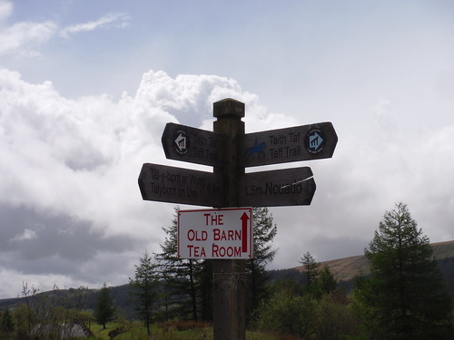Taff Trail signpost near Torpantau Station SWC 285 - Fan Dance (Brecon Beacons Endurance Walk)