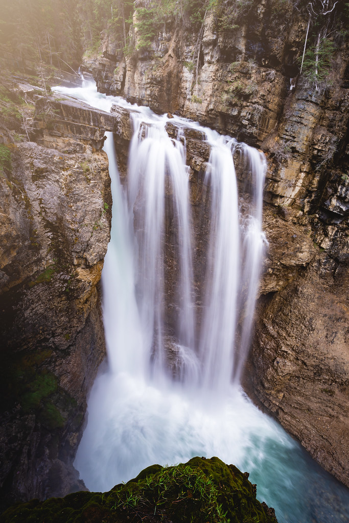 🇨🇦 Upper Falls | Johnston Canyon