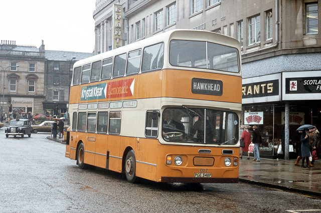 Graham's Bus Service . Paisley , Renfrewshire , Scotland . D17 PGE348P . Paisley Cross , Renfrewshire , Scotland . Wednesday lunchtime 22nd-March-1978 .
