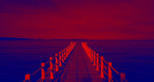 flickr dou tone clash filter program view sea colorful revised image editing colors pier jetty mood picture cambodia asia southeast shianoukville nature relaxation vacation dream free time red blue fantsy evening nightdream thoughts gone
