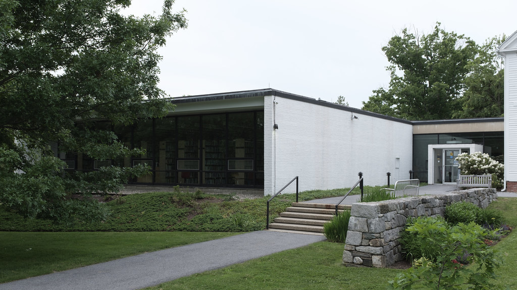 litchfield CT - oliver wolcott library 2
