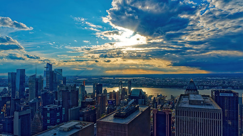 sunset landscape nyc clouds crepuscularrays olympus om1 omsystem
