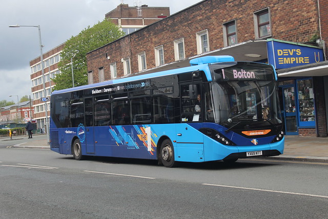 Blackburn Bus Company ADL Enviro 200 MMC 512 YX69 NTT