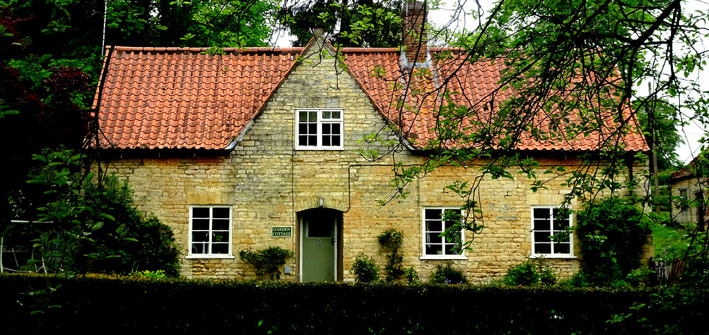 [121727] Hackthorn : Garden Cottage | Garden Cottage, Hackth… | Flickr