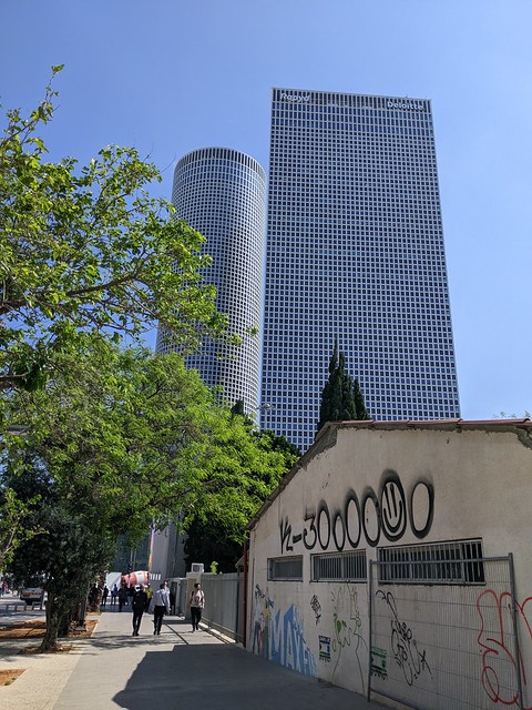 .. //5/25/3/1f - Azrieli Towers, Tel Aviv 2023
