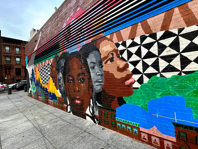 Mural up in Harlem