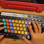 ELECOM「はじめてのキーボード“キーパレット (KEY PALETTO)”」の写真と簡単レビュー