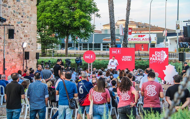 Acto público en Mérida