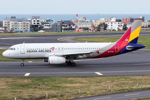 HL7772 / Asiana Airlines / Airbus A320-232