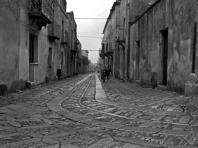 Childhood Sound in the streets of ERICE