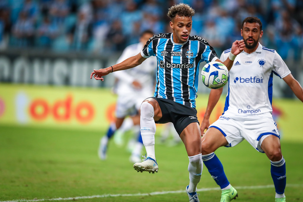 Grêmio x Palmeiras: Uma rivalidade histórica no futebol brasileiro