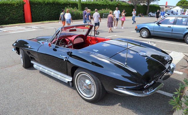 CHEVROLET Corvette C2 Sting Ray Cabriolet - 1963