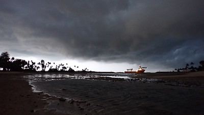 Sumatras storm over Pulau Hantu