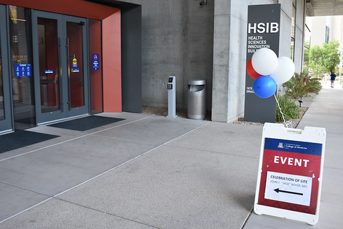 The family and friends of the late John T. “Jack” Boyer, MD, hosted a celebration of life May 16, 2023, in the HSIB Forum of the Health Sciences Innovation Building. The University of Arizona College of Medicine  Tucson founding physician launched three divisions in the Department of Medicine, including Rheumatology, Geriatrics and Hematology-Oncology. He passed away Feb. 15. Learn more: medicine.arizona.edu/news/2023/remembering-john-jack-boye...