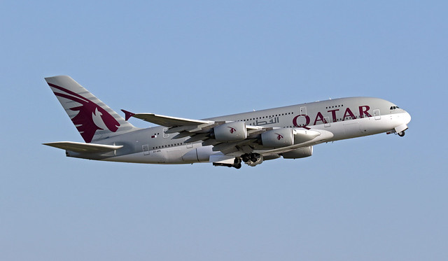 A6-APD EGLL 20-04-2023 Qatar Airways Airbus A380-861 CN 160
