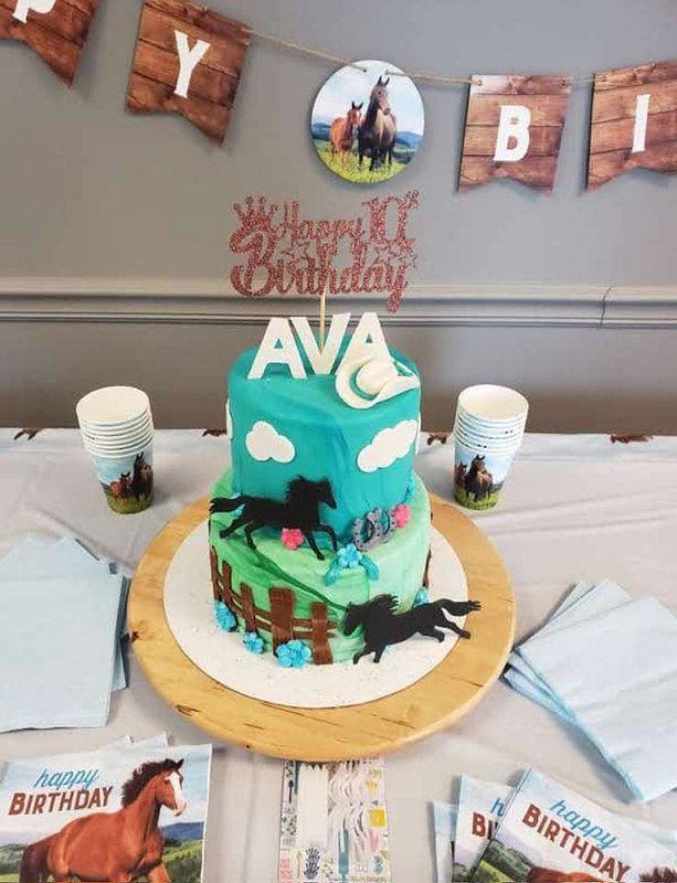 Cake by Mindy's Creative Cakes
